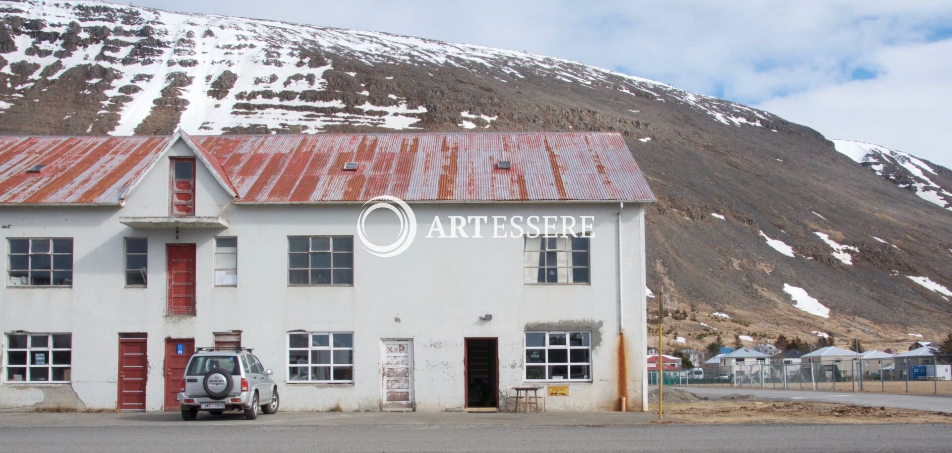 HUSID — House of Creativity