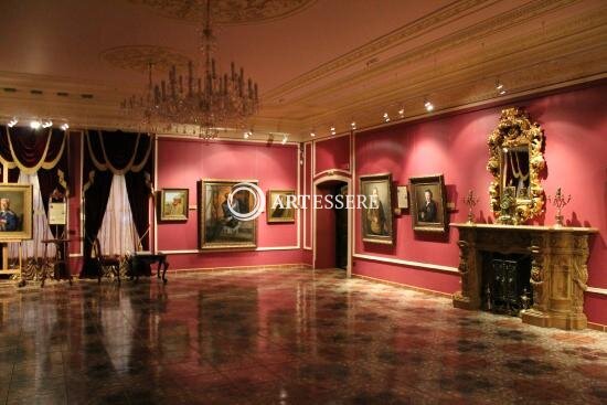 The Moscow State Picture Gallery of People′s Artist of the USSR Shilov A.