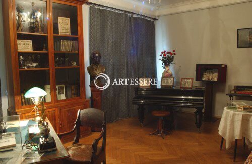 The Theatrical Museum — Apartment of Meyerkhold V.