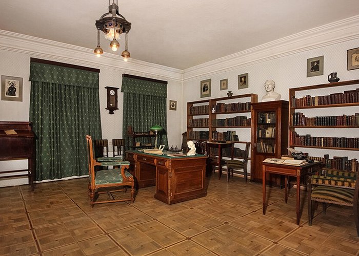 The Vladimir Dahl State Museum of history of Russian Literature