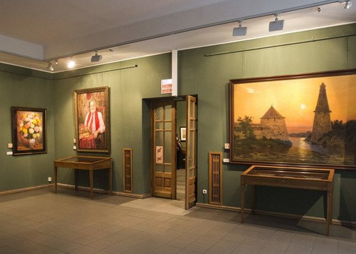 The Museum and Exhibition Complex of Watercolors School of  Sergei Andriyaka