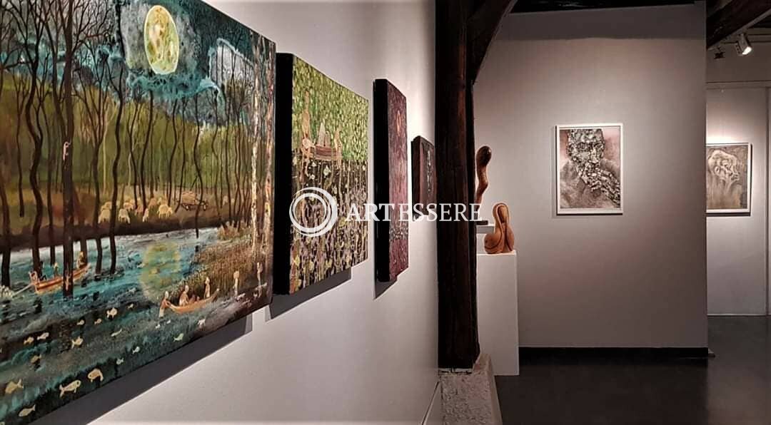 ROMCHEIK 5 Art Space