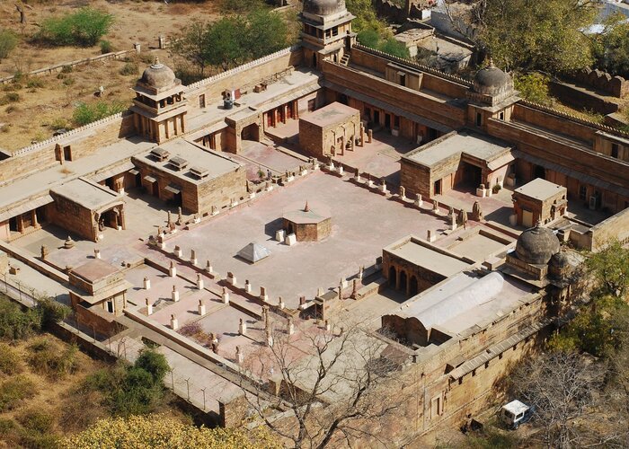 Gujari Mahal Archaeological Museum