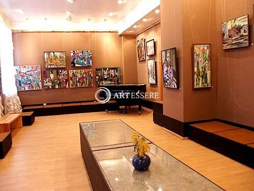 The Murmansk Exhibition Hall