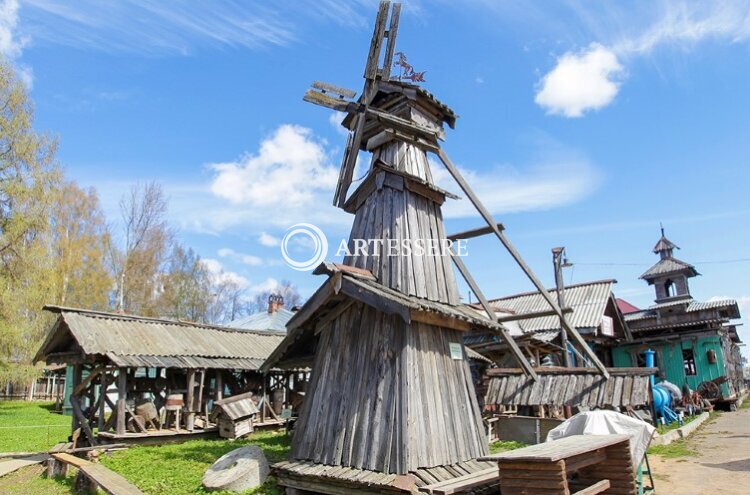 The Museum of  Peasant Architecture (Historical and Ethnographic Museum)