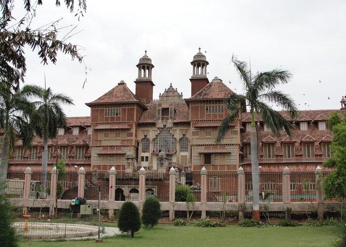 Baroda Museum And Picture Gallery