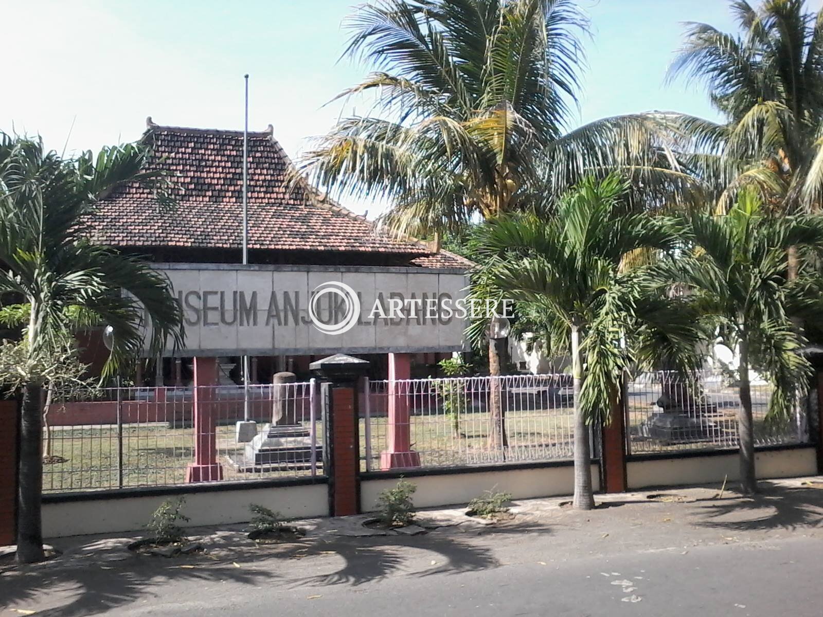 Anjuk Ladang Museum