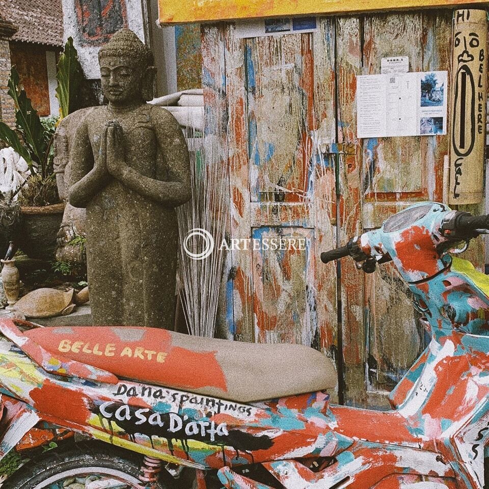 Dana S Painting studio