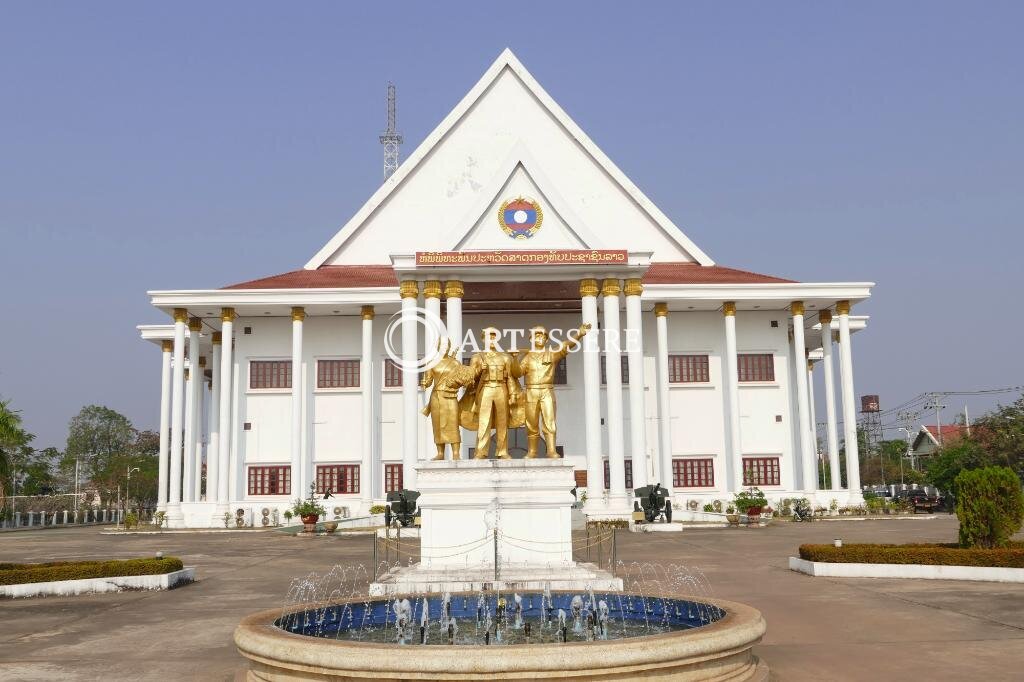 Lao People′s Army Museum