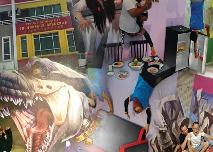 Melaka Dream World Upside Down & 3D