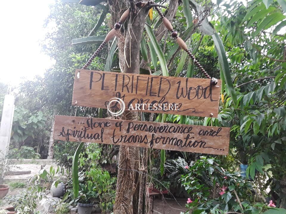 Gallamoy Mini Museum and Orchard Garden