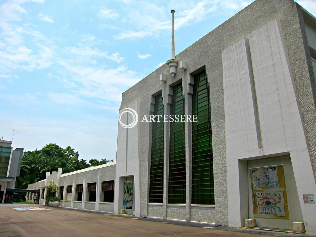 Surviving the Japanese Occupation: War and Its Legacies