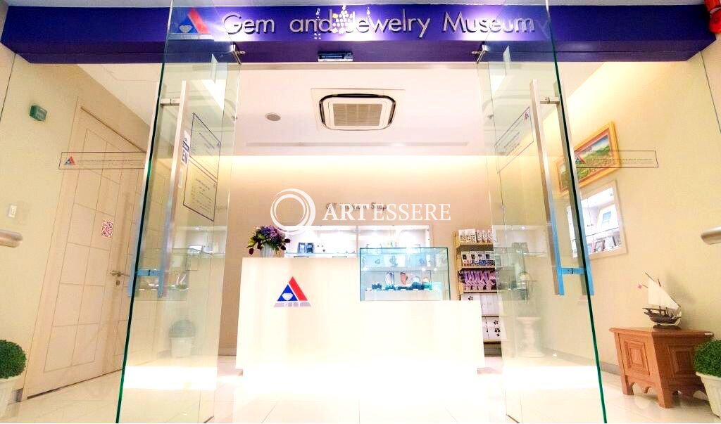 Gem and Jewelry Museum
