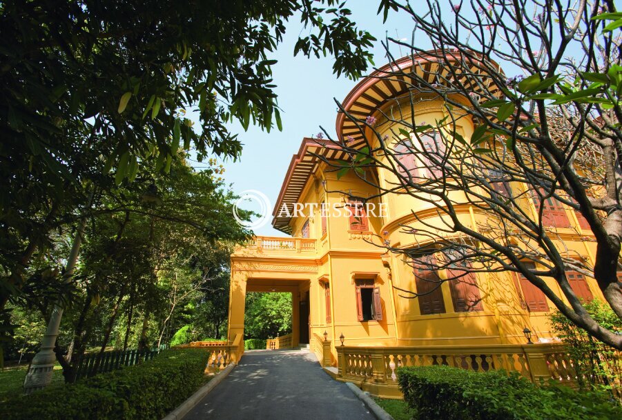 Queen Savang Vadhana Museum