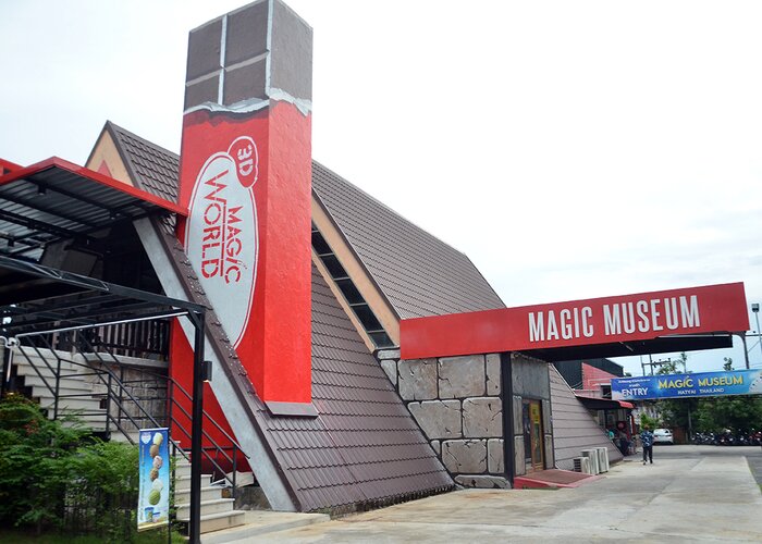 Magic Museum Hat Yai by Black Crystal