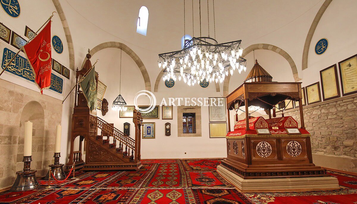 Somuncu Baba Turbesi and Kulliye