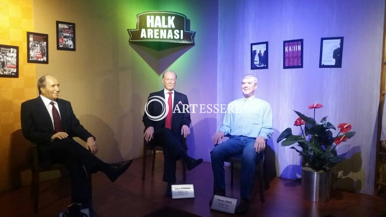 Yilmaz Buyukersen Wax Sculptures Museum