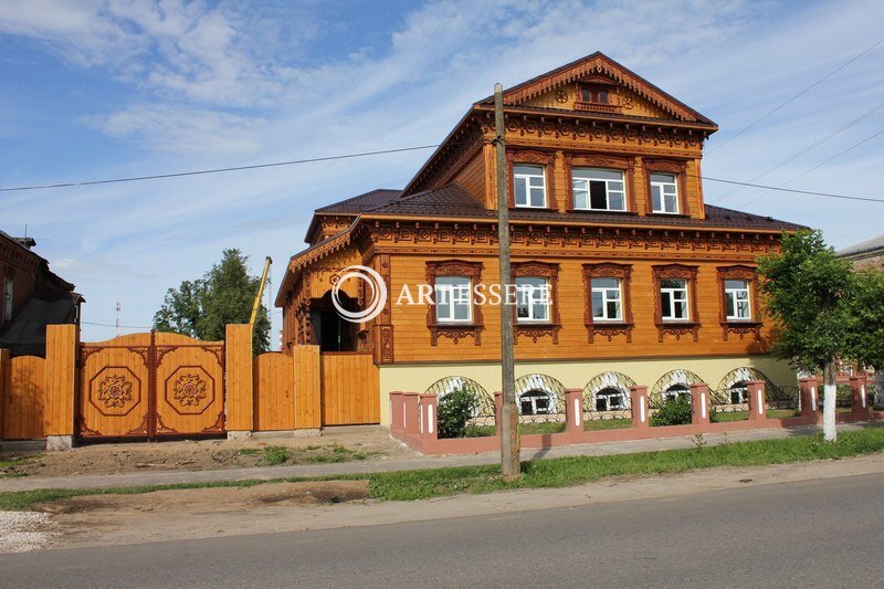 The Pavlovsky Posad History and Art Museum