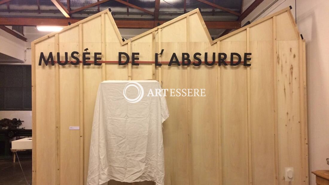 Musee De L′absurde