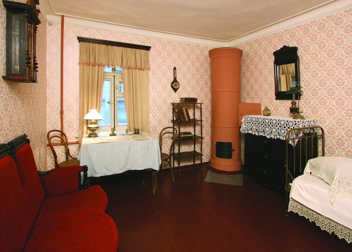 The Memorial Museum «Raznochinny Petersburg»