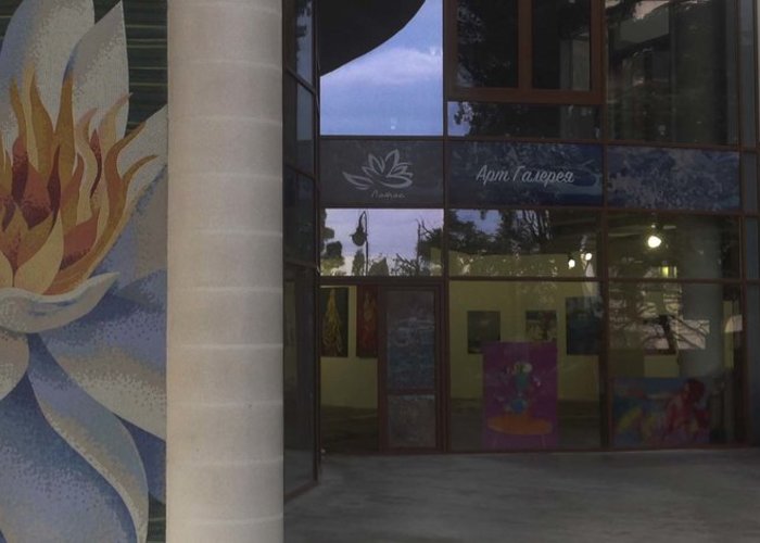 The Gallery — Art Space «Lotos»