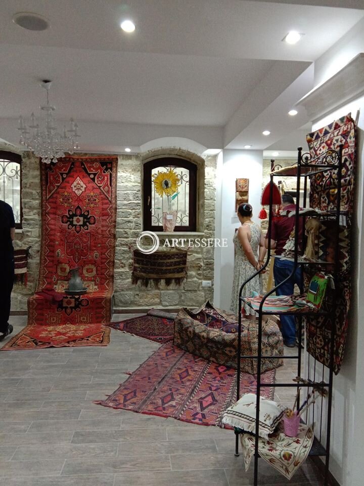 Nur Art House (gallery)