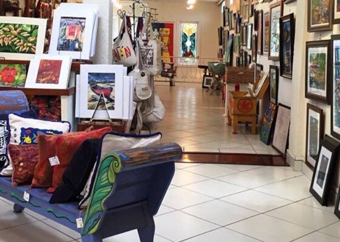 Waves of Art Gallery