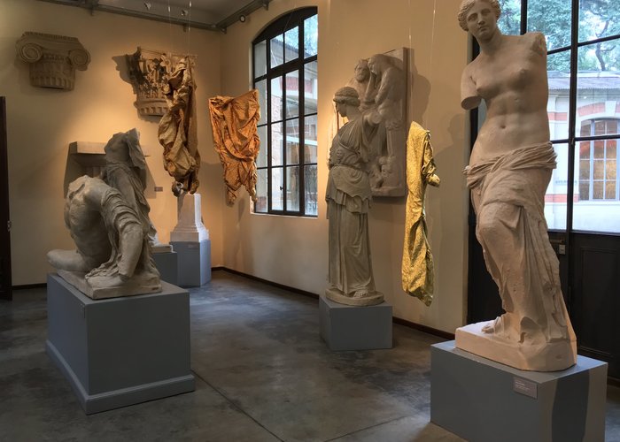 Decal Museum and Comparative Sculpture