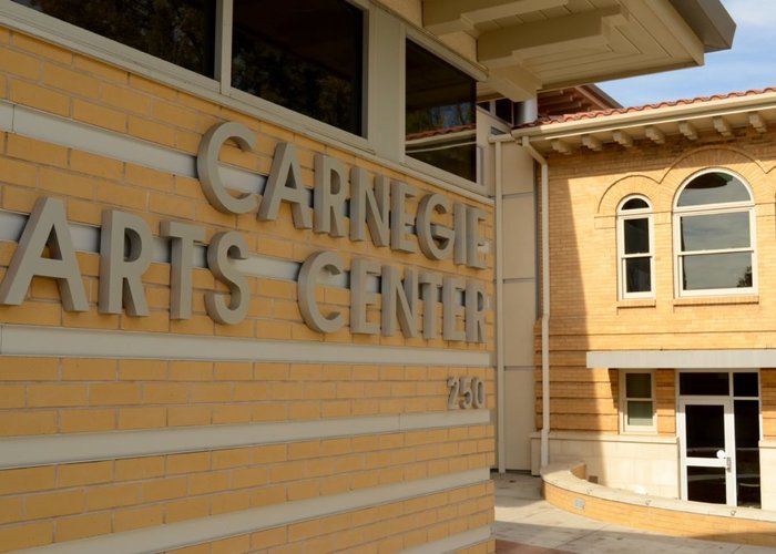 Carnegie Arts Center