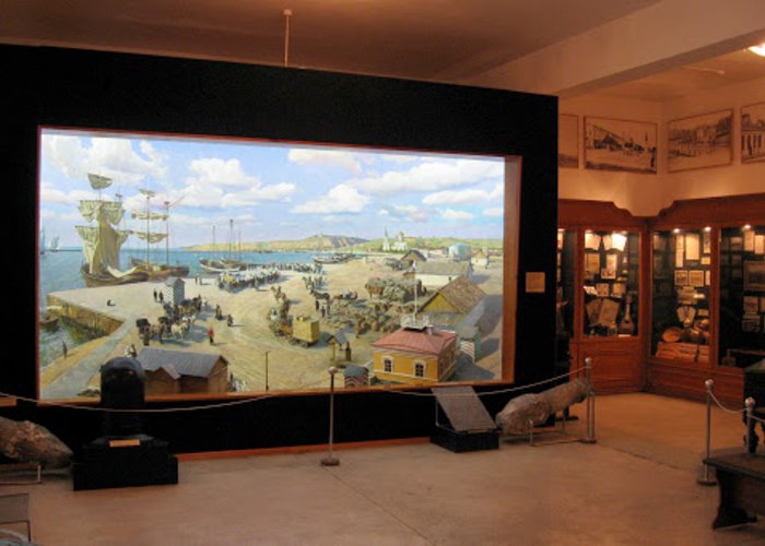 Kamyansko Dnieper Historical and Archeological Museum