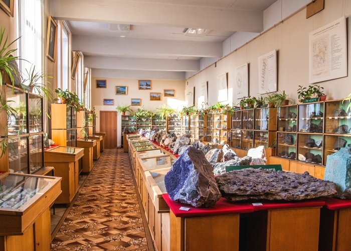 The Museum of geology and mineralogy of  Geological Institute of  Belkov I.V.