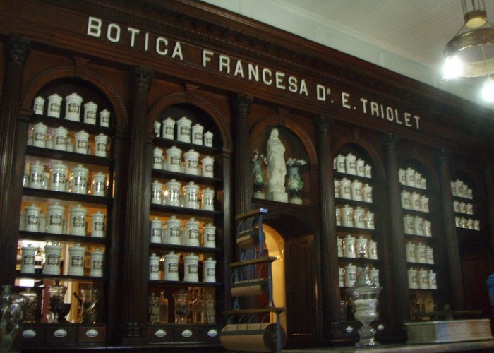 La Botica Francesa de Ernesto Triolet