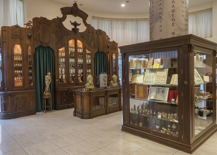 Hellenic Pharmaceutical Museum