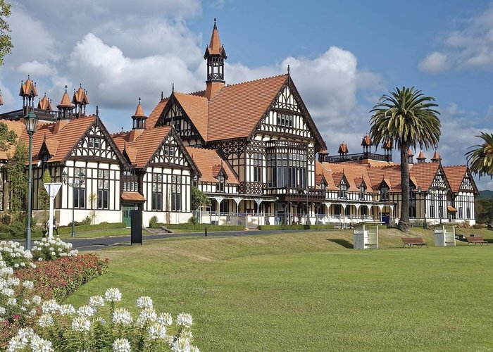 Rotorua Museum Government Garden Tours